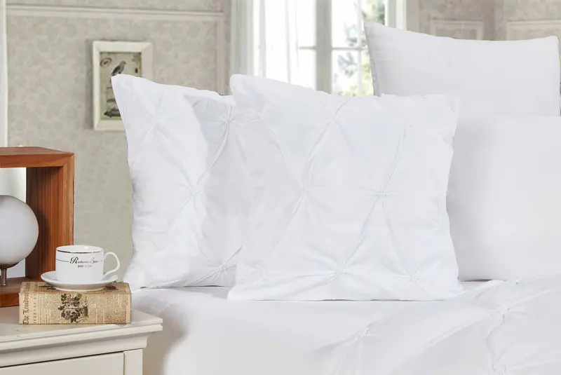 Decorative Cushion Cover Set – Diamond Pintuck White (2-Pack) 1