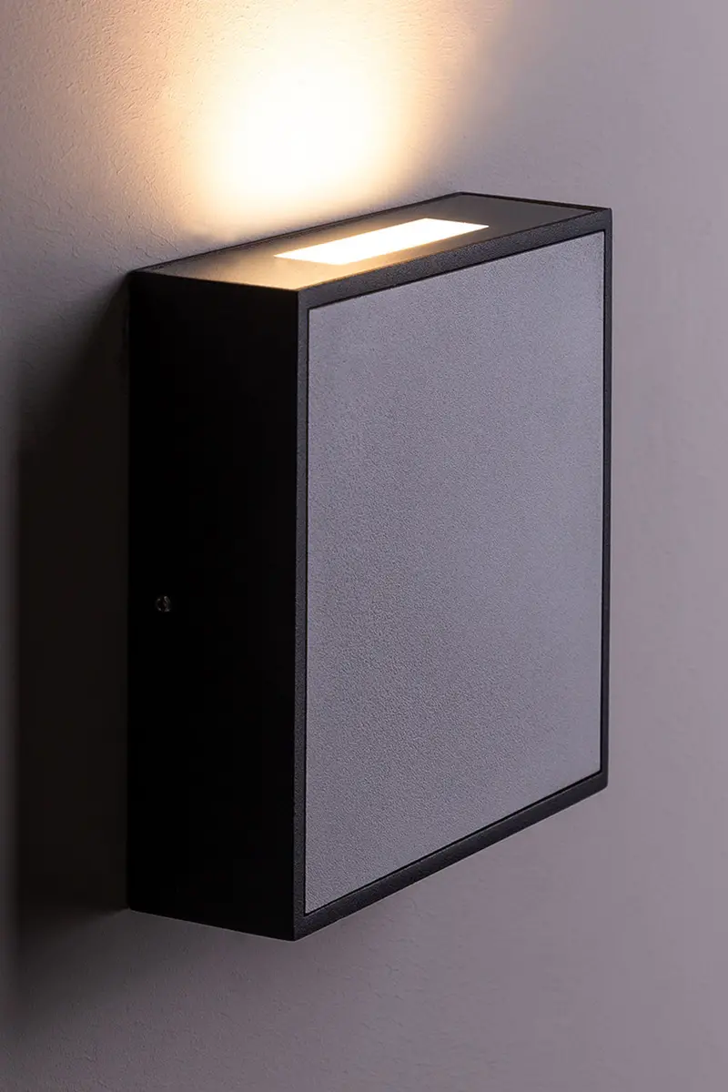 Mayson Weatherproof Outdoor Wall Light 3