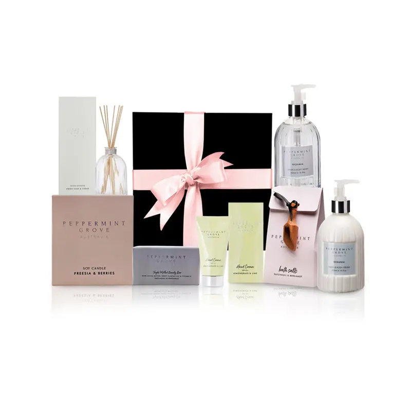 Peppermint Grove Luxury Skincare Hamper 1