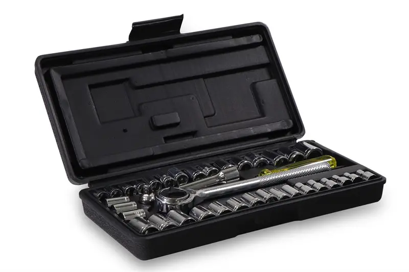 Rolson 40-Piece 1/4" And 3/8" Drive Socket Set With Ratchet 1